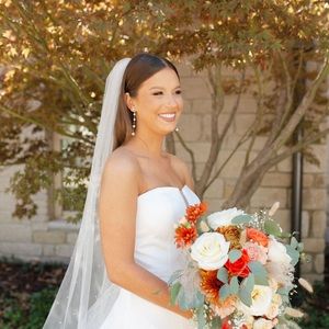 Meet your Posher, Abbey